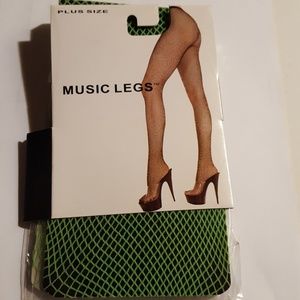 Women's neon green plus size fishnet seamless stoc